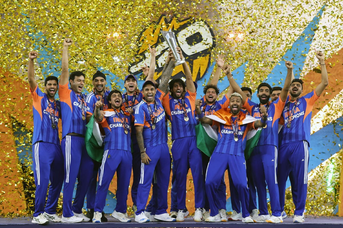 বিশ্বকাপ জয়ে ভারতকে ১৩১ কোটি রুপির পুরস্কার ঘোষণা