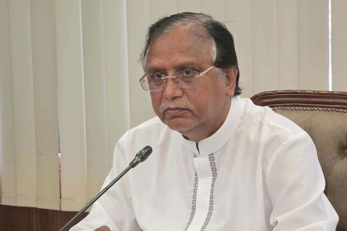 অবৈধ কাউন্টার উচ্ছেদ ও টার্মিনাল আধুনিকায়নে কঠোর সিদ্ধান্ত