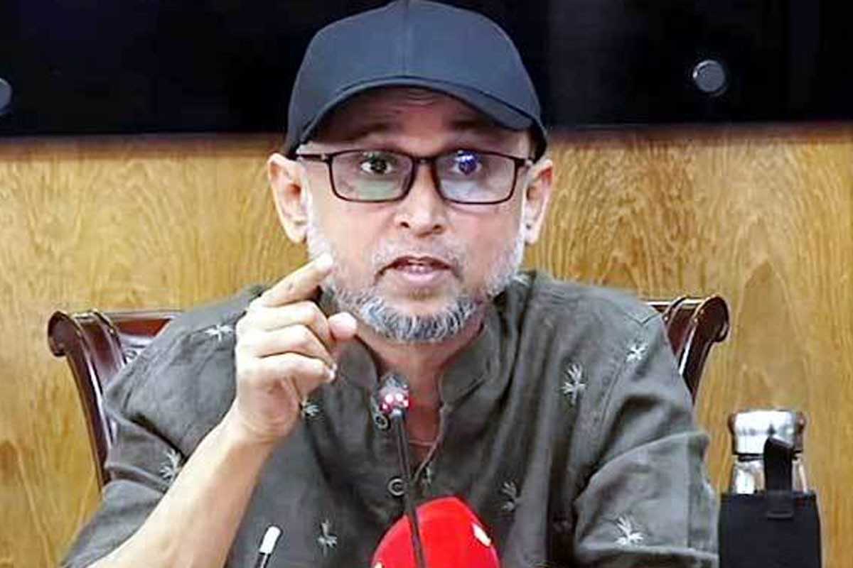 ফ‍্যামিলি কার্ড নিয়ে এই মানুষগুলোর উচ্ছ্বাস আমরা বুঝতে পারব না: ফারুকী