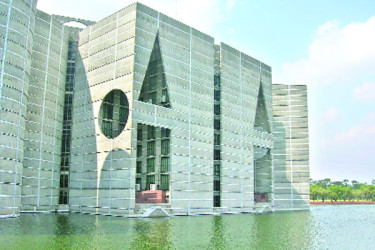 যাত্রা করছে অনেক চমকের সংসদ