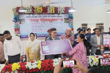 বান্দরবানে ‘ফ্যামিলি কার্ড’ পেল ১০৯৭ পরিবার