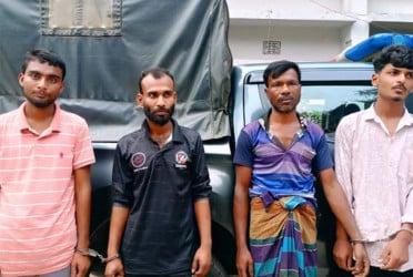 গাইবান্ধায় ৪ মাদকসেবীর কারাদণ্ড