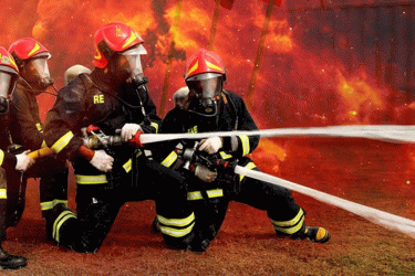 ভাঙ্গায় অগ্নিকাণ্ডে দুটি পরিবারের বসতঘর পুড়ে ছাই