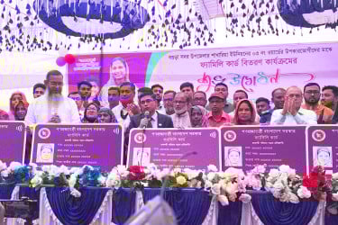 প্রথম ধাপে বগুড়ায় ফ্যামিলি কার্ড পেল ৪৯৬ জন