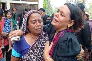 মাদারীপুরে আধিপত্য বিস্তার নিয়ে একজনকে কুপিয়ে হত্যা, বসতঘর লুটপাট