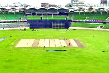 উইকেট হবে ফাস্ট বোলিং সহায়ক