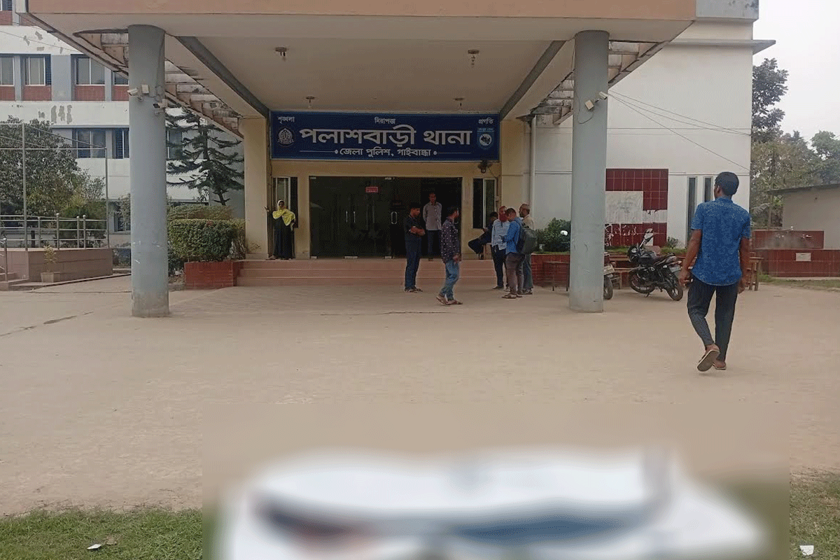 গাইবান্ধায় মহাসড়কে মিলল মাথা-পা থেঁতলানো মরদেহ