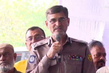 লক্কর-ঝক্কর বাস রাস্তায় নামতে না পারে সেজন্য মোবাইল কোর্ট পরিচালনা করা হবে