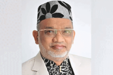 টাকা নেওয়ার অভিযোগ তুলতেই মেজাজ হারালেন সাবেক এমপি ওমর ফারুক