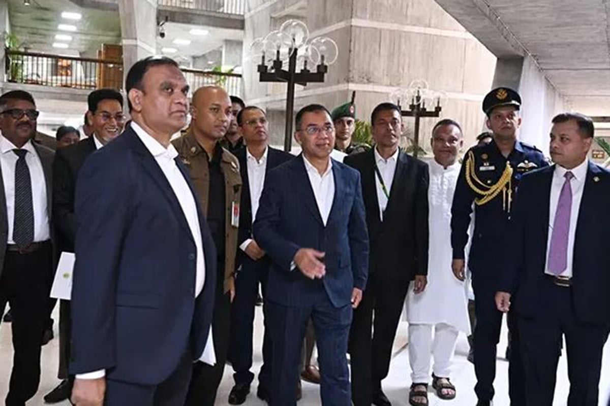 সংসদ ভবনে পৌঁছেছেন প্রধানমন্ত্রী