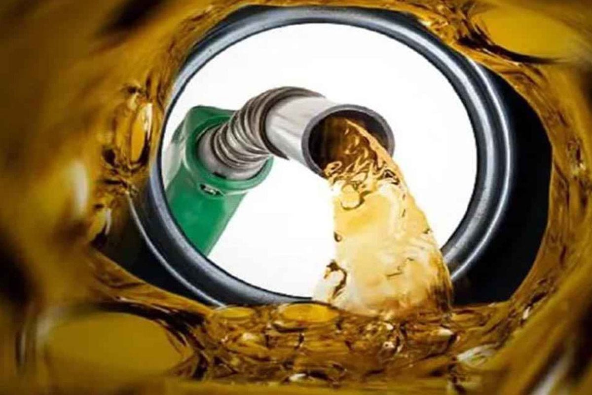 ছুটির দিনে জ্বালানি তেল নিয়ে সরকারের জরুরি নির্দেশনা