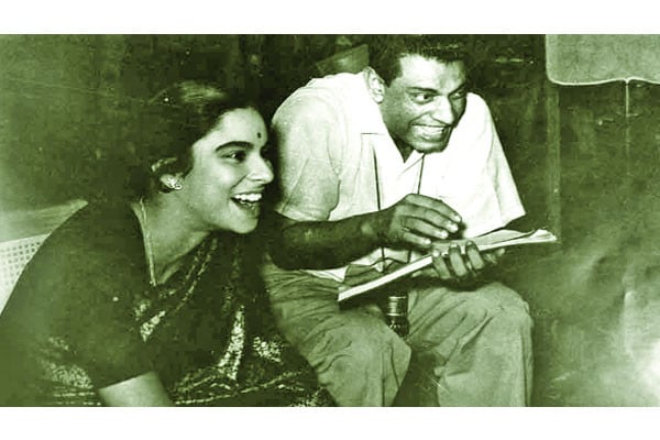 সত্যজিৎ-মাধবীর অজানা গল্প