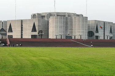 বিতর্কিত অধ্যাদেশ সংসদে যাচাই হোক