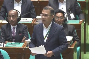 সংসদ অধিবেশন শুরু