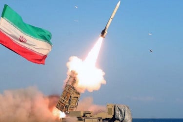 যুদ্ধে ইরানের নতুন লক্ষ্যবস্তু নিয়ে বাড়ল উত্তেজনা