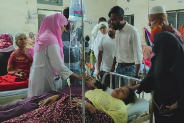 ভালুকায় ইফতারে বিরিয়ানি খেয়ে অসুস্থ অর্ধশতাধিক শ্রমিক