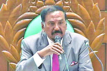 সরকারি-বিরোধী দল আমার কাছে আলাদা কিছু নয়