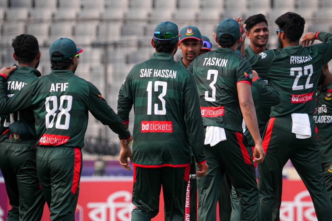 বাঁচা-মরার লড়াইয়ে বাংলাদেশ, ইতিহাস কী বলছে