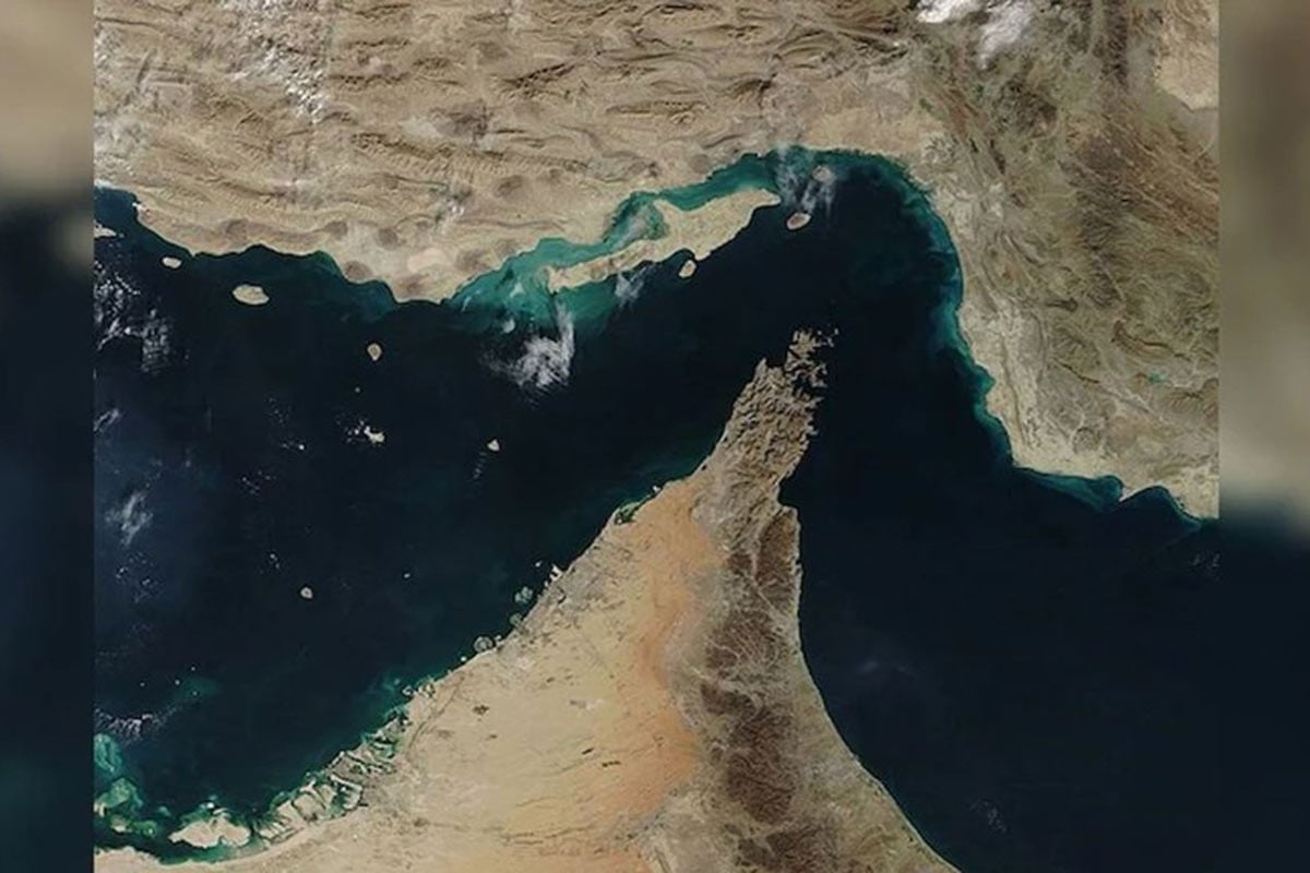 ডলার নয়, চাইনিজ ইউয়ানে লেনদেন করলেই খুলবে হরমুজ প্রণালি