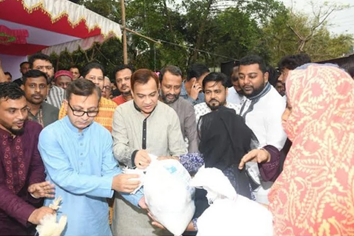বিশ্ব বাজারে জ্বালানির মূল্য বৃদ্ধিতে ঈদ যাত্রায় প্রভাব পড়বে না : বাণিজ্যমন্ত্রী