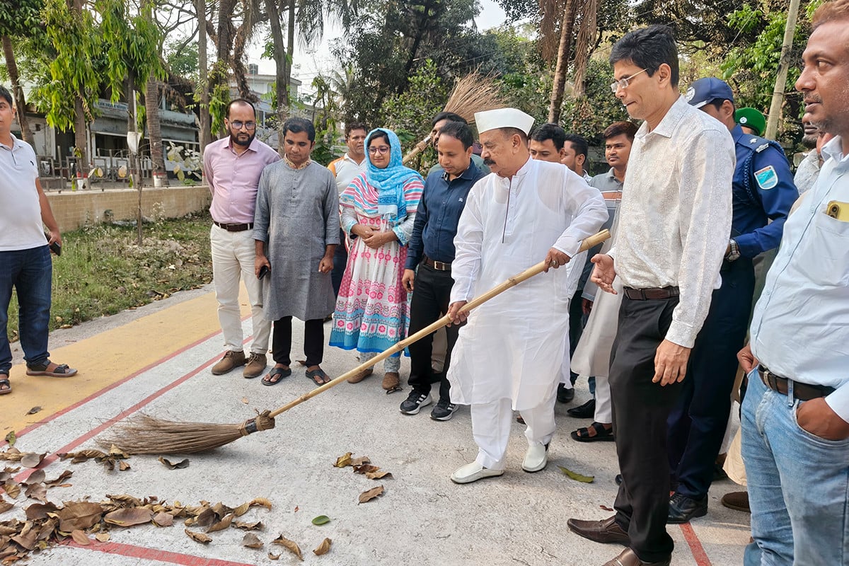 জনগণের স্বার্থে কথা বলতে পক্ষ-বিপক্ষ দেখি না: গয়েশ্বর