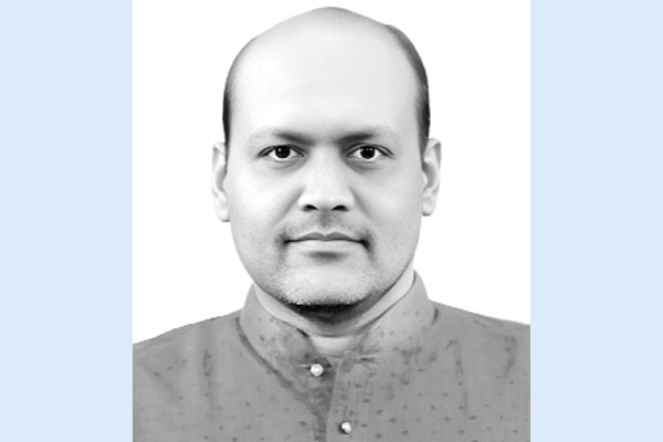 রহস্যময় পুকুর দিয়ে শুরু