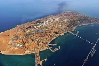 খারগ দ্বীপে মার্কিন হামলার ভিডিও প্রকাশ করলেন ট্রাম্প