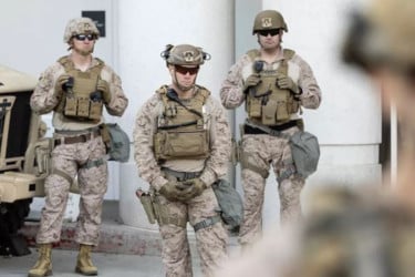 ইরান যুদ্ধে অংশ নিতে ২৫০০ ‘স্থলসেনা’ পাঠালো যুক্তরাষ্ট্র