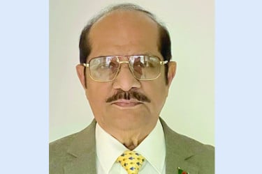 পুলিশকে জনগণের আস্থা অর্জন করতে হবে