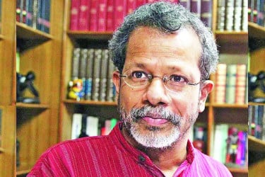 কূটনীতিতে পেশাদারি ও নিরপেক্ষতা অপরিহার্য