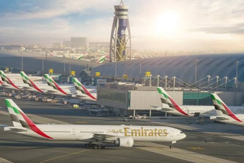 আমিরাতের তিন বিমানবন্দর খালি করতে ইরানের সতর্কতা জারি