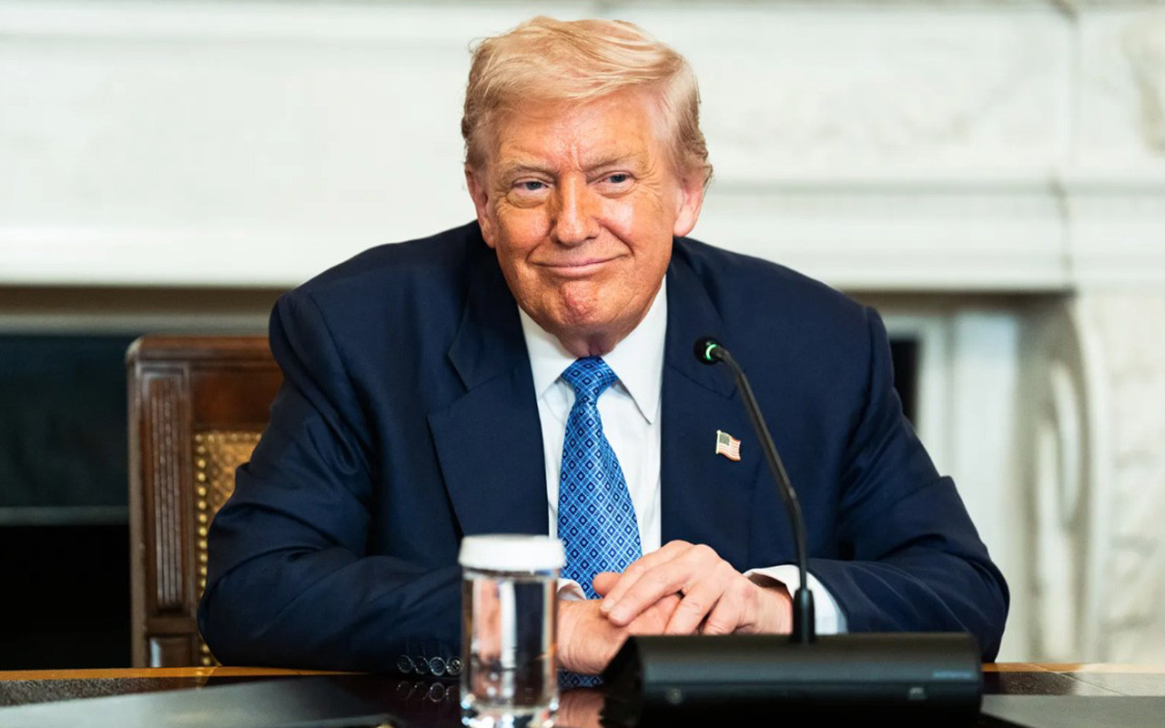 মোজতবা খামেনি বেঁচে থাকলে বুদ্ধিমানের কাজ হবে আত্মসমর্পণ করা: ট্রাম্প