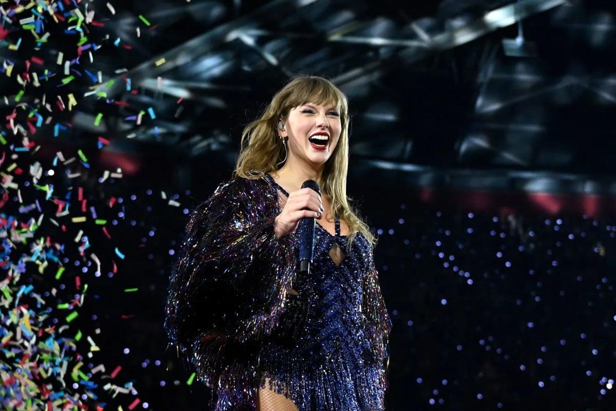 বিশ্বের সবচেয়ে ধনী গায়িকা টেইলর সুইফট