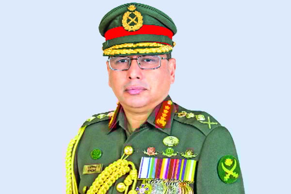 সাভার-কুমিল্লা সফরে সেনাবাহিনী প্রধান