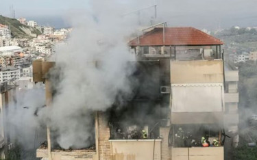 ইরানে কারখানায় যুক্তরাষ্ট্র-ইসরায়েলের হামলা, নিহত ১৫