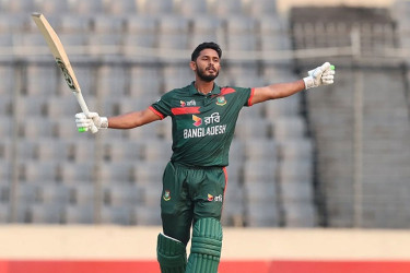 ক্যারিয়ারের প্রথম ওয়ানডে সেঞ্চুরি পেলেন তানজিদ হাসান তামিম