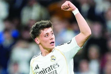 রিয়ালের সহজ জয়