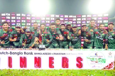 প্রথম সেঞ্চুরিতেই তানজিদের বাজিমাত