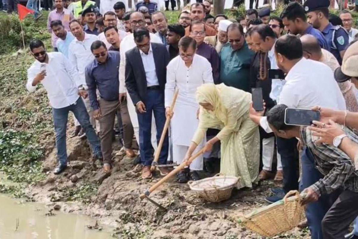 স্বাধীনতার পর থেকেই দেশে আমদানির পরিমাণ রফতানির তুলনায় বেশি: বাণিজ্যমন্ত্রী