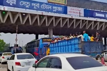 ঈদযাত্রায় যমুনা সেতুতে বাড়তি ২৯ হাজার যানবাহন পারাপার