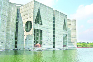 ৩৫ নারী আসনে ৫০০ প্রার্থী