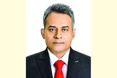 ঈদযাত্রা স্বস্তিদায়ক, বাড়তি ভাড়া নেওয়া হচ্ছে না