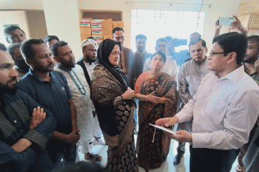 বিশ্বনাথ সরকারি হাসপাতাল পরিদর্শনে এমপি লুনা
