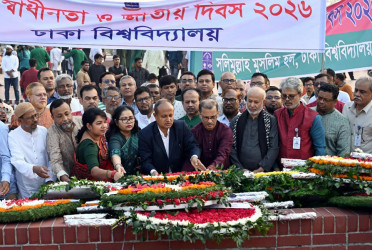 স্বাধীনতা দিবসে স্মৃতিসৌধে ঢাবির শ্রদ্ধা