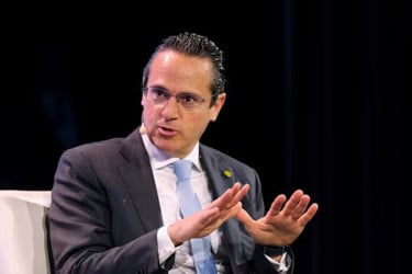 শিগগিরই চরম জ্বালানি সংকটে পড়তে যাচ্ছে ইউরোপ, মন্দার মুখে যুক্তরাজ্য