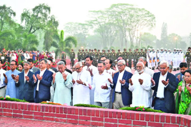 মহান স্বাধীনতা দিবসে শ্রদ্ধাঞ্জলি