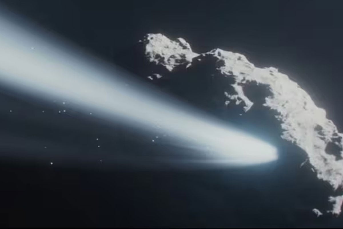 রহস্যময় ধূমকেতুর উল্টো ঘোরা: মহাকাশে নতুন চমক