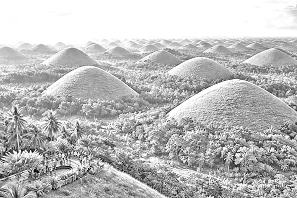 বিস্ময়কর চকলেট পাহাড়!