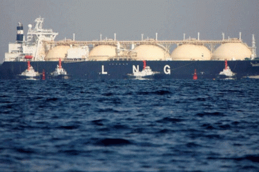 চট্টগ্রাম বন্দরে খালাসের অপেক্ষায় জ্বালানিবাহী চারটি জাহাজ