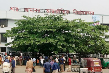 চট্টগ্রামের শাহ আমানতে আরও ৭ ফ্লাইট বাতিল